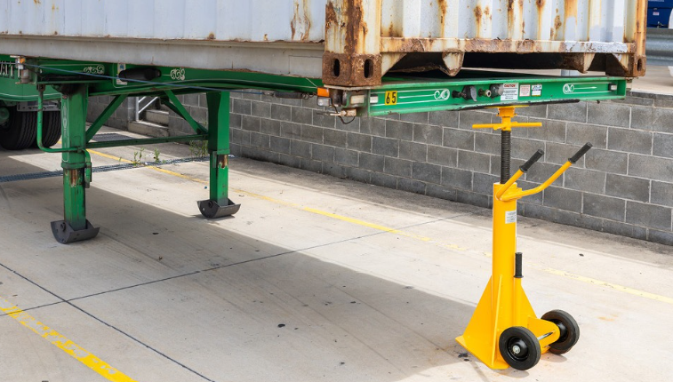 Trailer Stabilising Jack Stand supporting a loading container.
